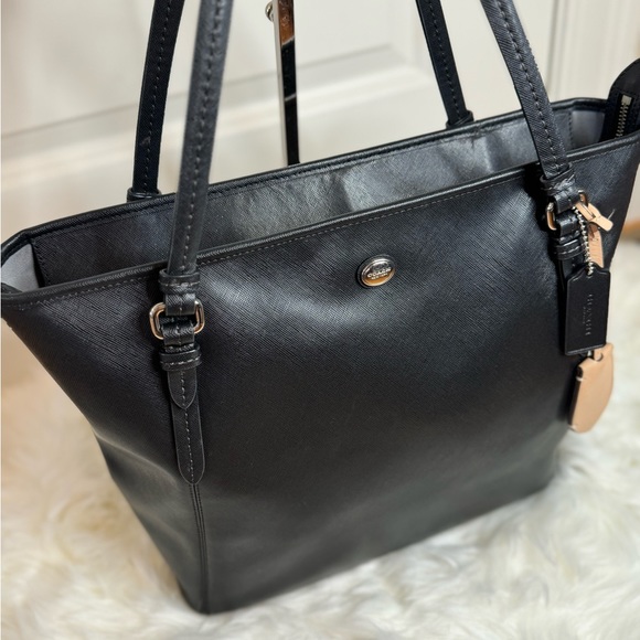 Coach Peyton Zip Top Saffiano Leather Tote Bag in EUC Black - Picture 3 of 13